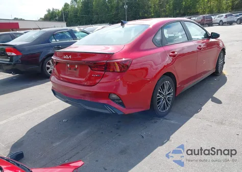 2024 Kia Forte Gt-Line z USA, uszkodzony, nr VIN 3KPF54AD8RE772755